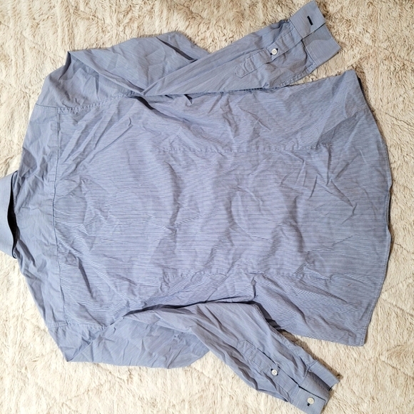 H&M Button Down, Men's Medium, Blue and White Pin stripe - Picture 3 of 4